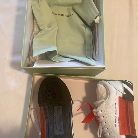 Off white Arrow Low Vulcanized - Picture 4 of 5